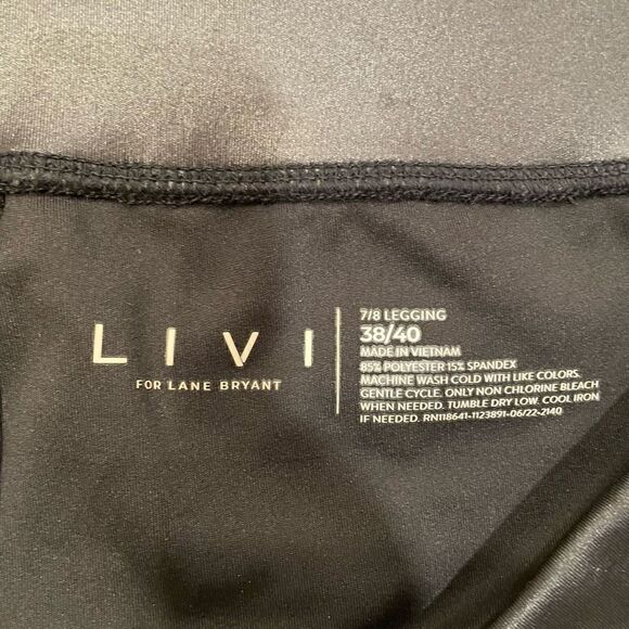 LIVI Lane Bryant Legging Women’s Plus Size 38/40 High-Rise Shine 7/8 Length NWT - Picture 3 of 7